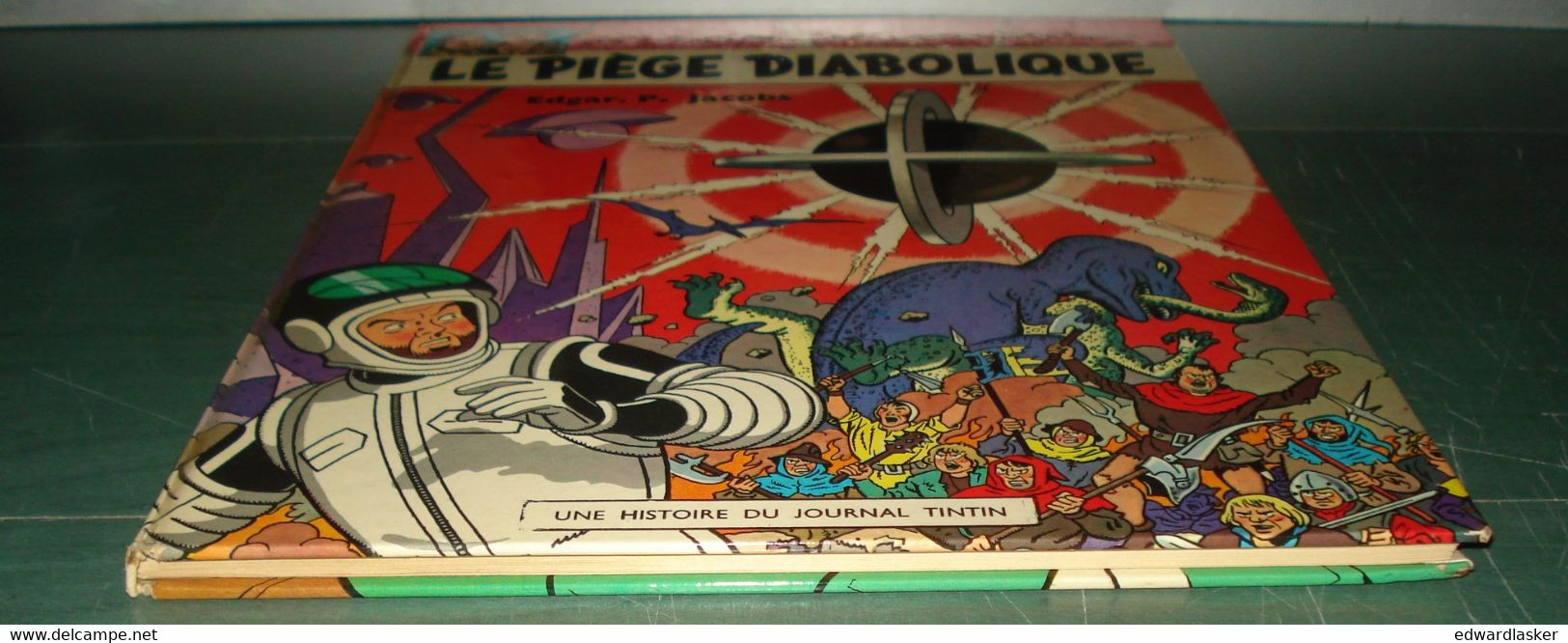 BLAKE et MORTIMER : Le Piège diabolique /Jacobs - Rééd. Dargaud Lombard 1968 - Pages de garde à l'atome