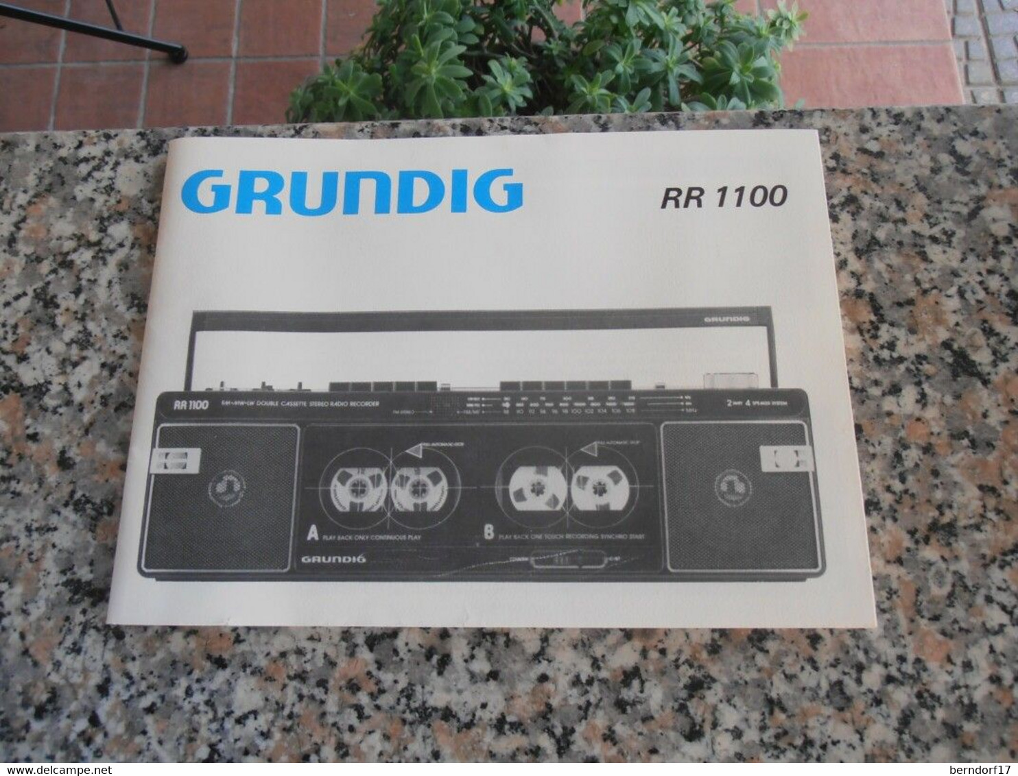 GRUNDIG RR 1100 - Libros Y Esbozos