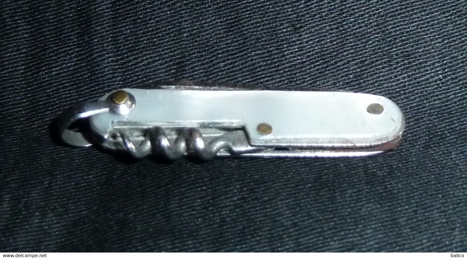 Mini Couteau , 1 Lames Et Tire Bouchon - Longueur Ouvert 65 Mm - Poids 5 Gr - Couteaux