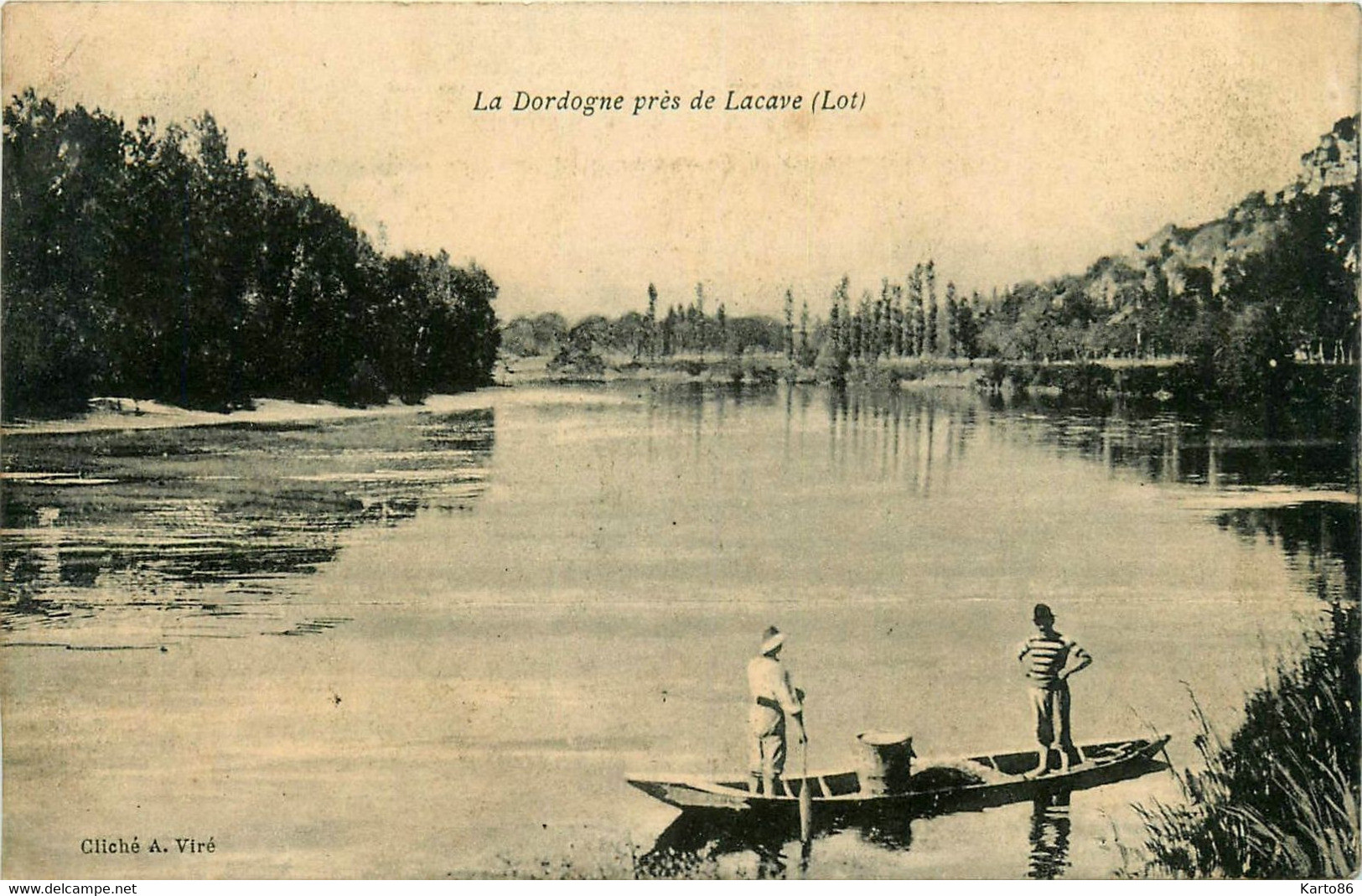 Lacave * Environs * Vue Sur La Dordogne * Pêcheurs En Barque - Lacave