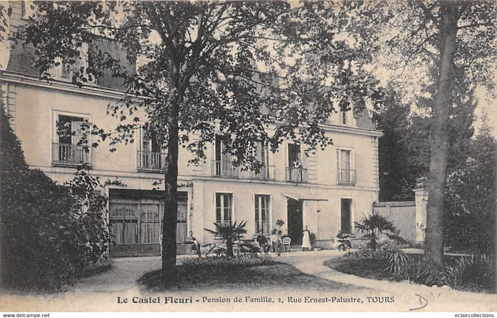 Tours       37        Hôtel . Pension De Famille Le Castel Fleuri.  Rue Palustre     (voir Scan) - Tours