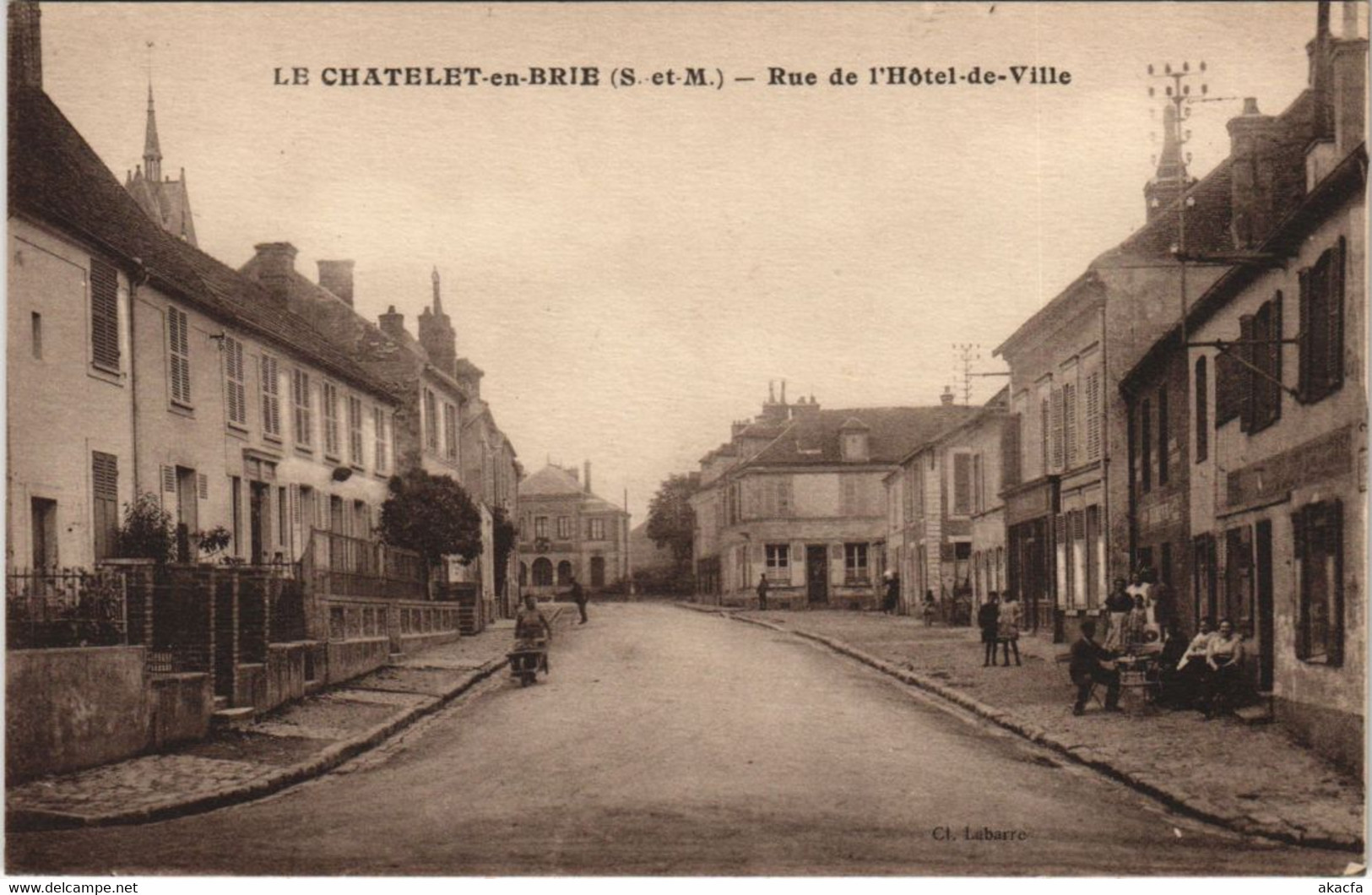 CPA Le CHATELET-en-BRIE Rue De L'Hotel De Ville (19613) - Le Chatelet En Brie