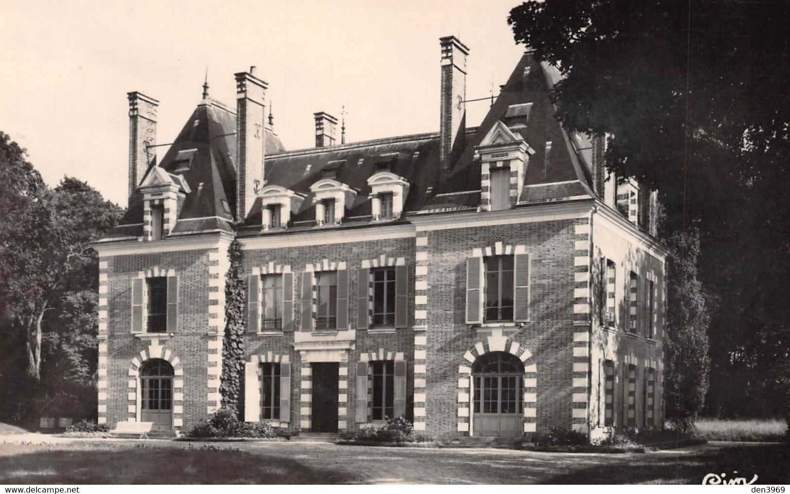BRINON-sur-SAULDRE - Château De La Minée - Brinon-sur-Sauldre