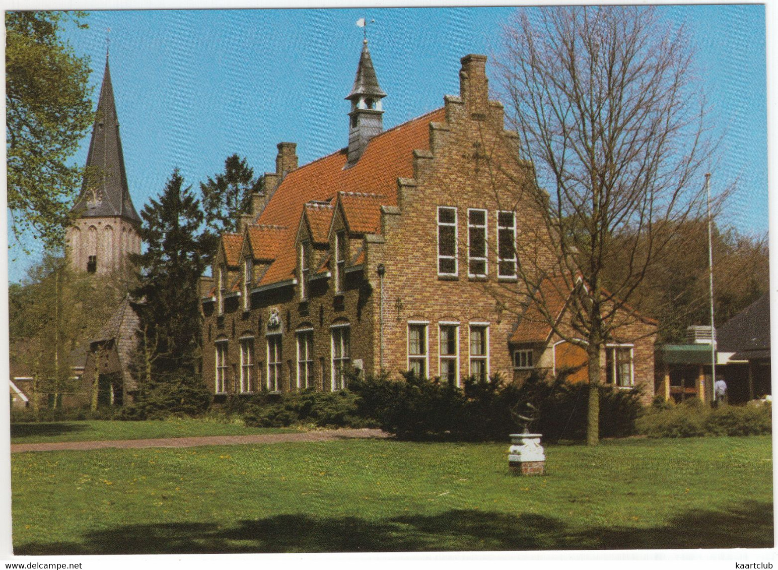 Sleen - Gemeentehuis Met Ned. Herv. Kerk -  (Drenthe, Nederland / Holland)  - Zonnewijzer / Cadran Solaire - Coevorden