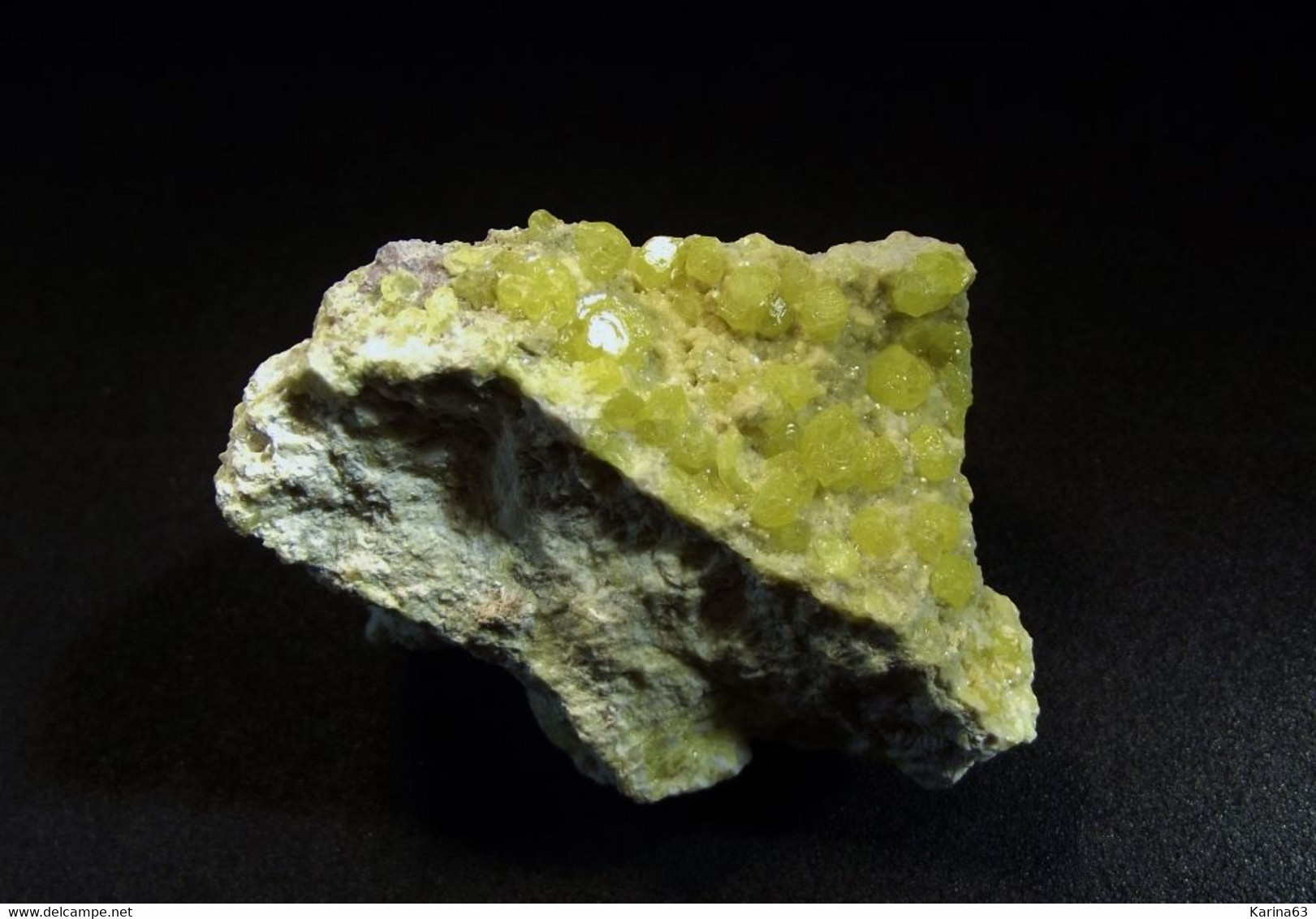 Sulphur On Matrix ( 4 X 3 X 3 Cm )  San Felipe - Baja California - Mexico - Minéraux