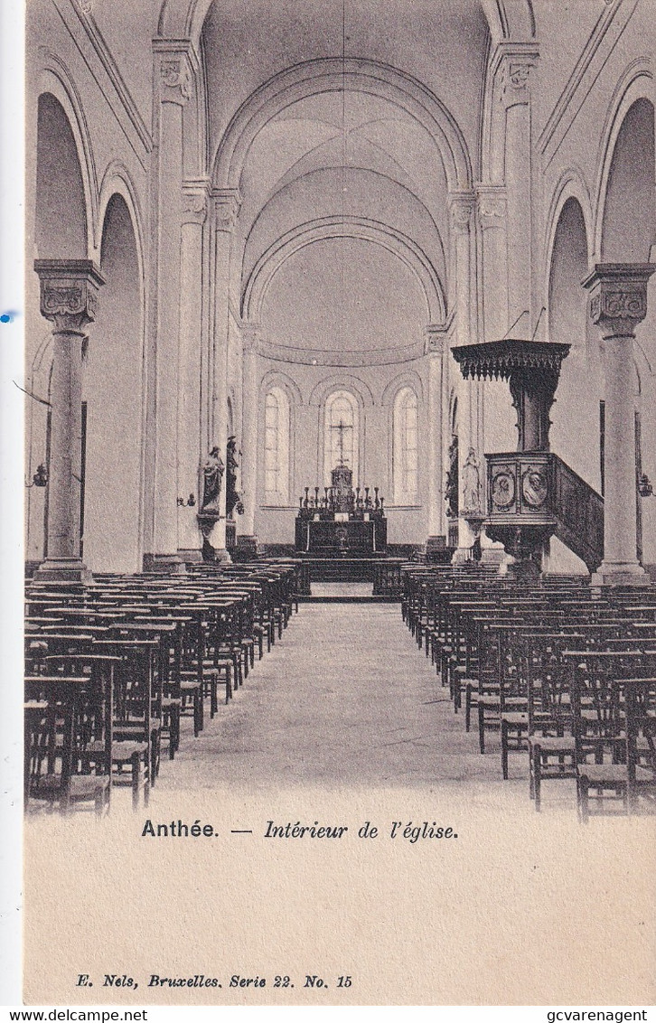 ANTHEE  INTERIEUR DE L'EGLISE - Onhaye