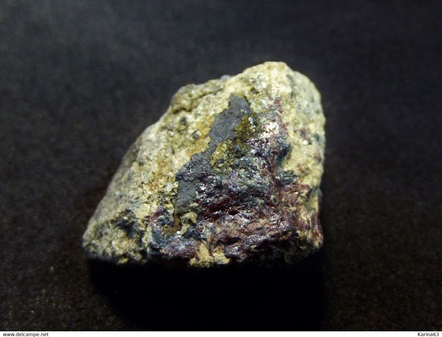 Arsenic, Proustite ( 2 X 1.5 X 1 Cm ) - Prospect 24, Schwarzenberg -  Erzgebirgskreis, Saxony -  Germany - Minéraux