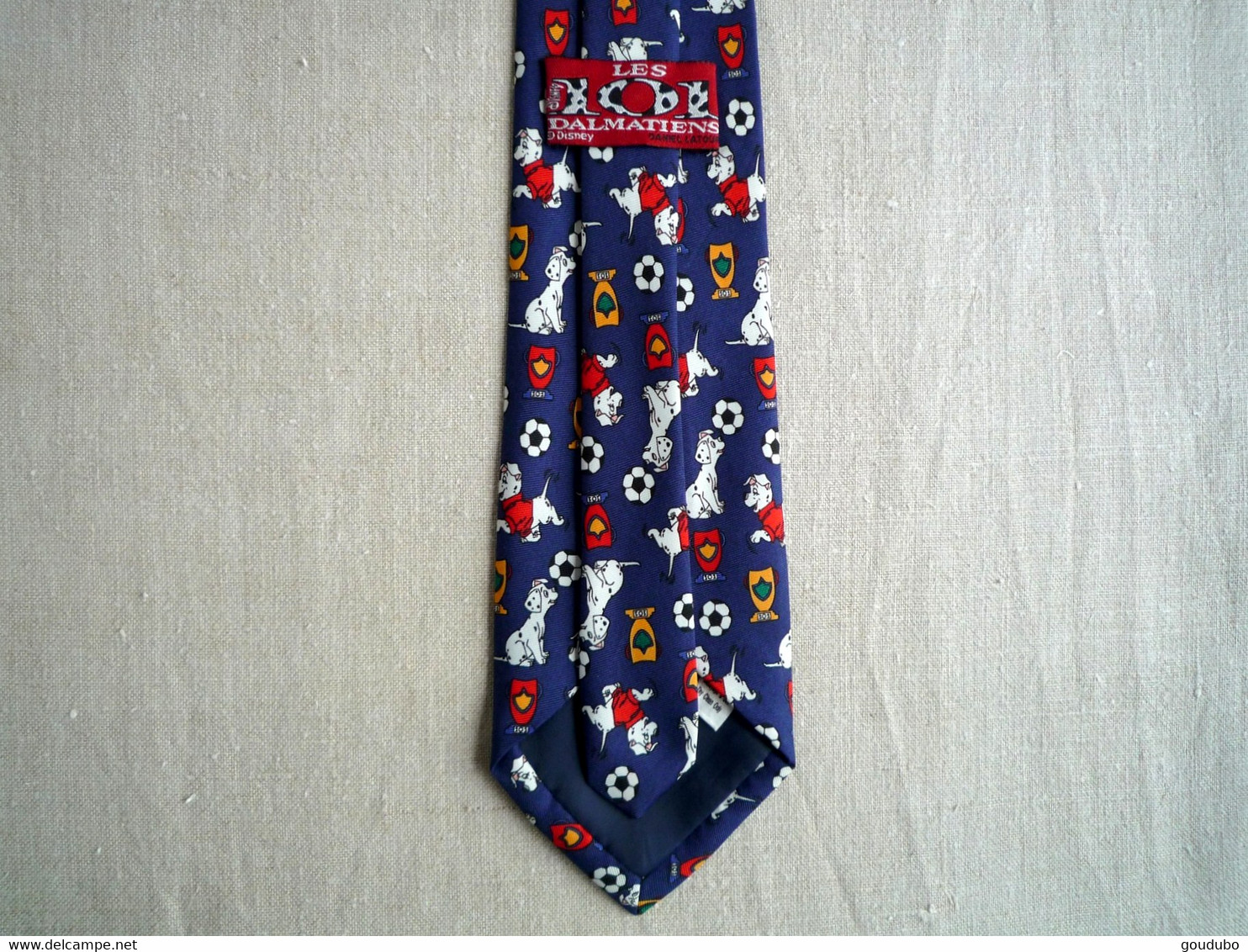 Cravate Les 101 Dalmatiens Disney  Voir Photos - Krawatten