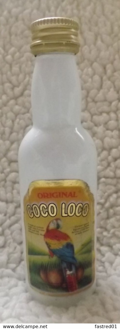 Mignonette. * LIQUEUR ORIGINAL COCO LOCO * JAMAICA     *4,5cl  *    Jamais Ouverte. - Miniature