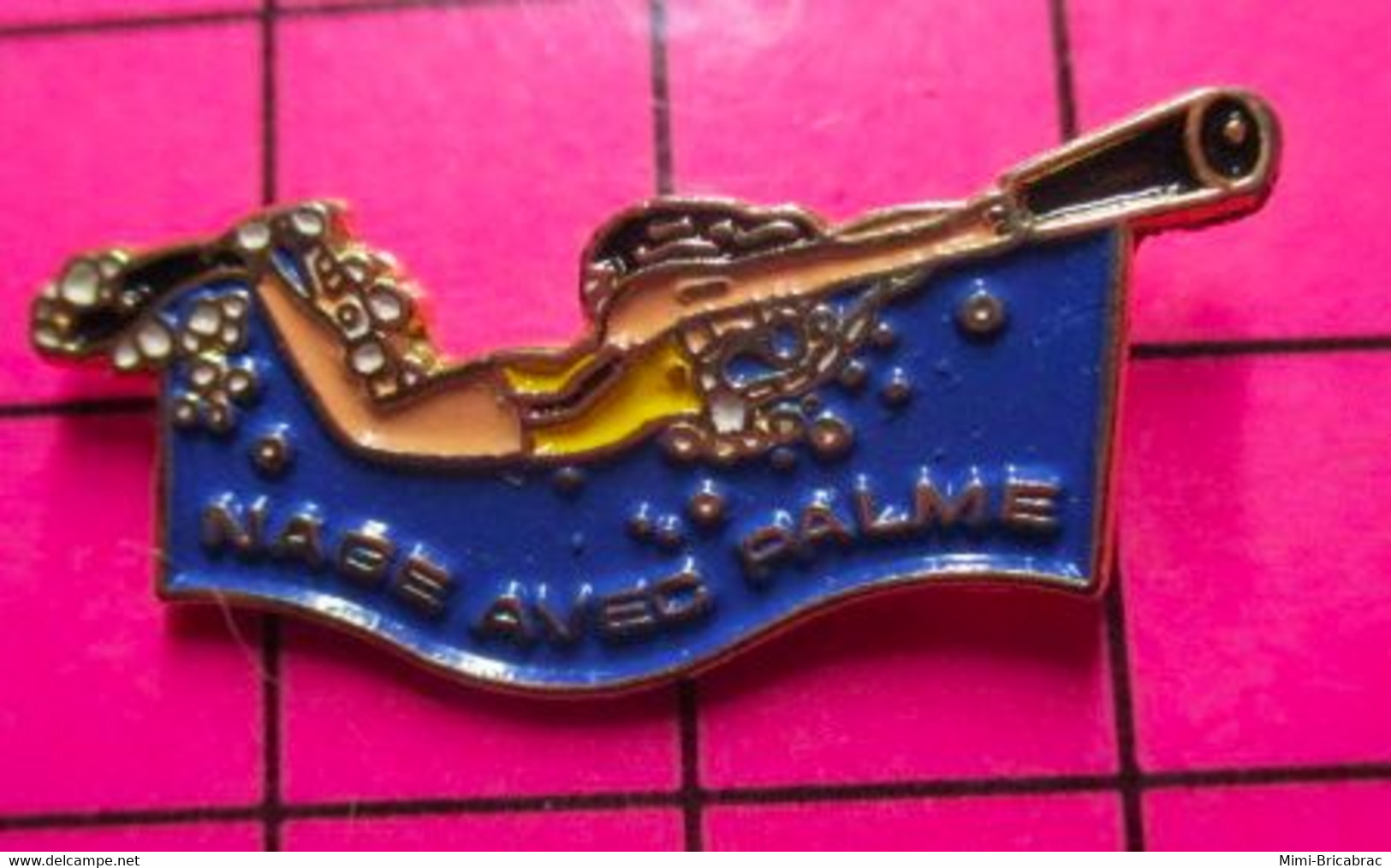 815B Pin's Pins / Beau Et Rare / THEME : SPORTS / NATATION Rare NAGE AVEC PALME(S) - Natation