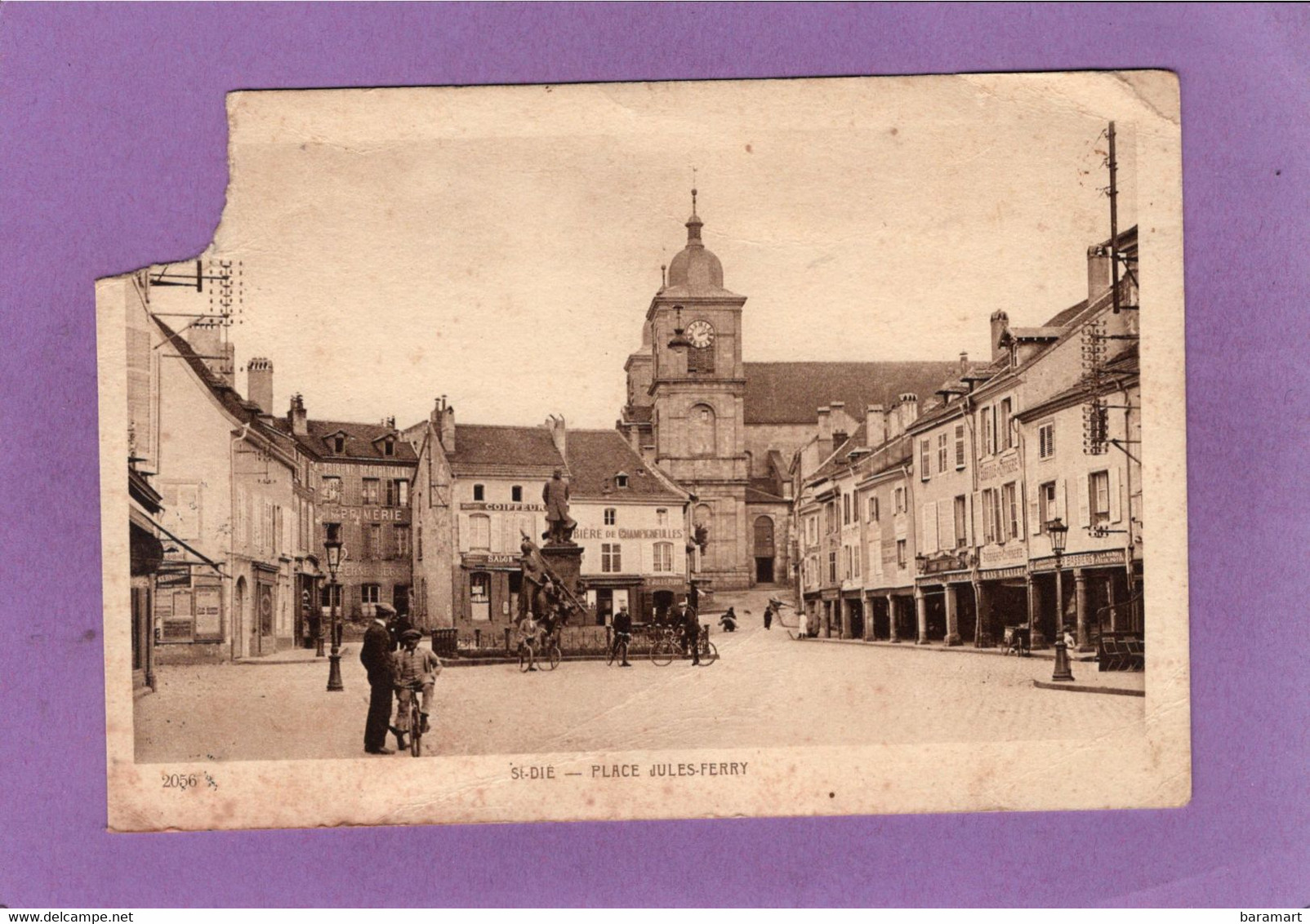 88 St DIÉ Place Jules Ferry SAINT DIÉ  Carte Avec Timbre Découpé Vendue En L'état - Saint Die