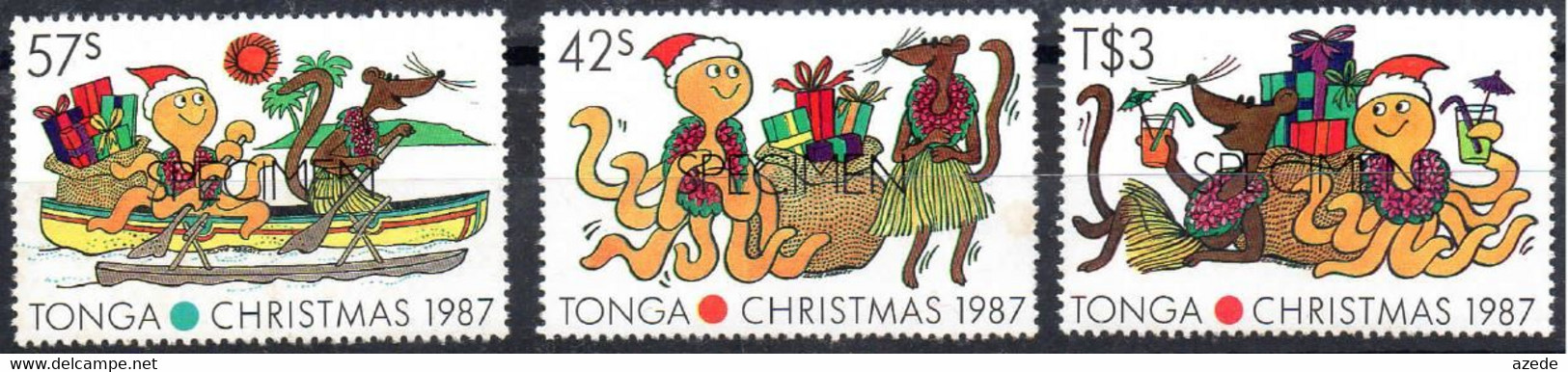 Tim600 Tonga Noel Pirogue Cadeaux Pieuvre Ile Present Octopus Island Souris Mouse Santa Claus Pere - Tonga (1970-...)