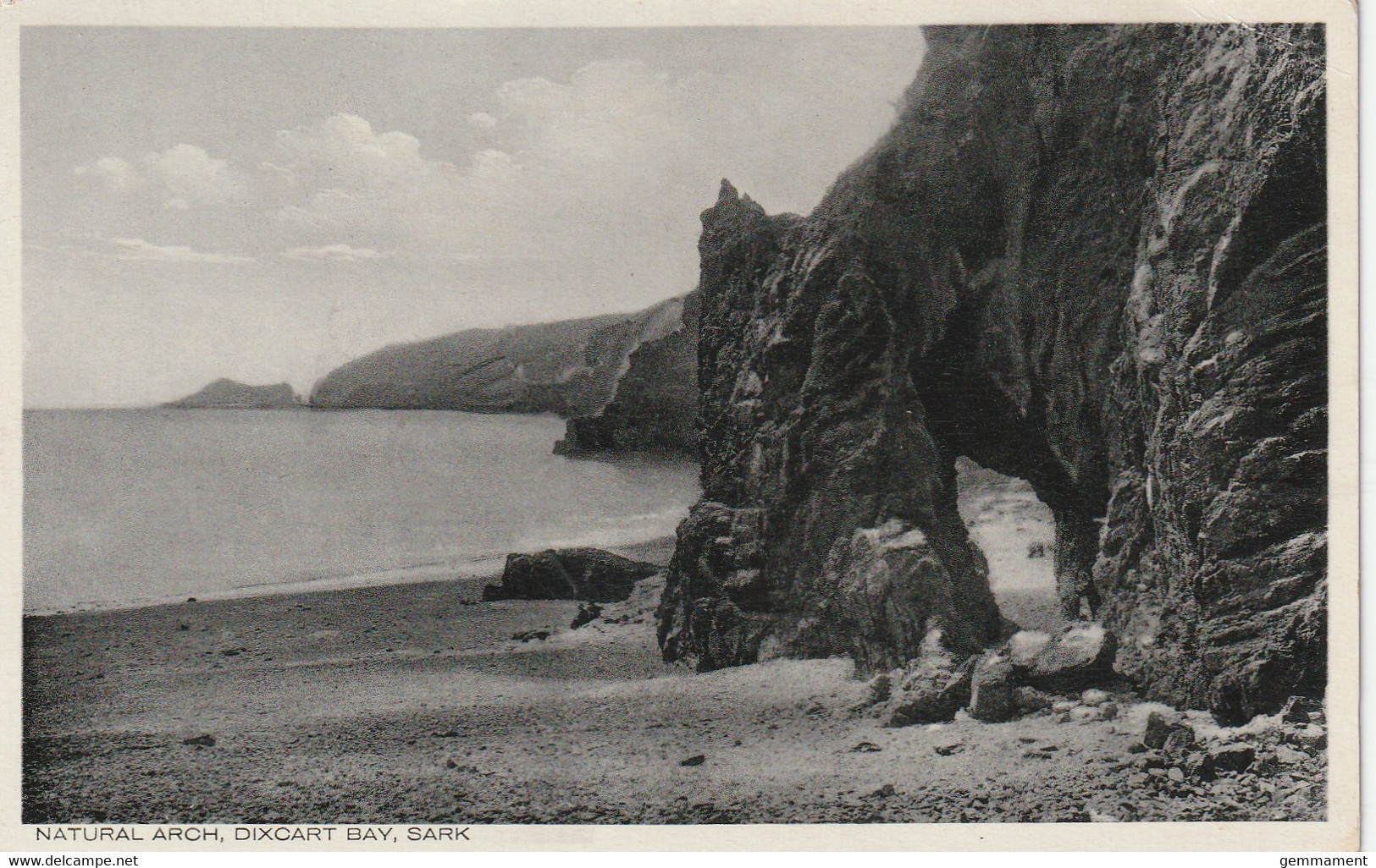 SARK - DIXCART BAY - NATURAL ARCH - Sark