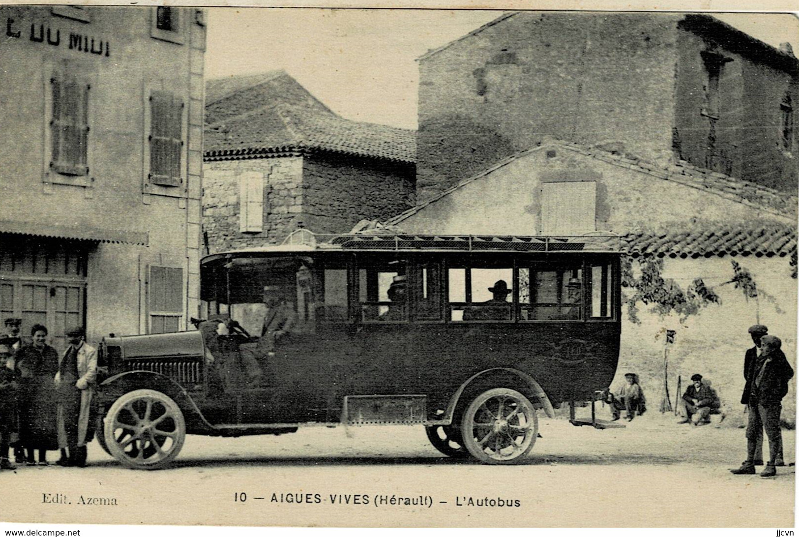 ** 34 - Hérault - Aigues Vives - L' Autobus - Autres & Non Classés