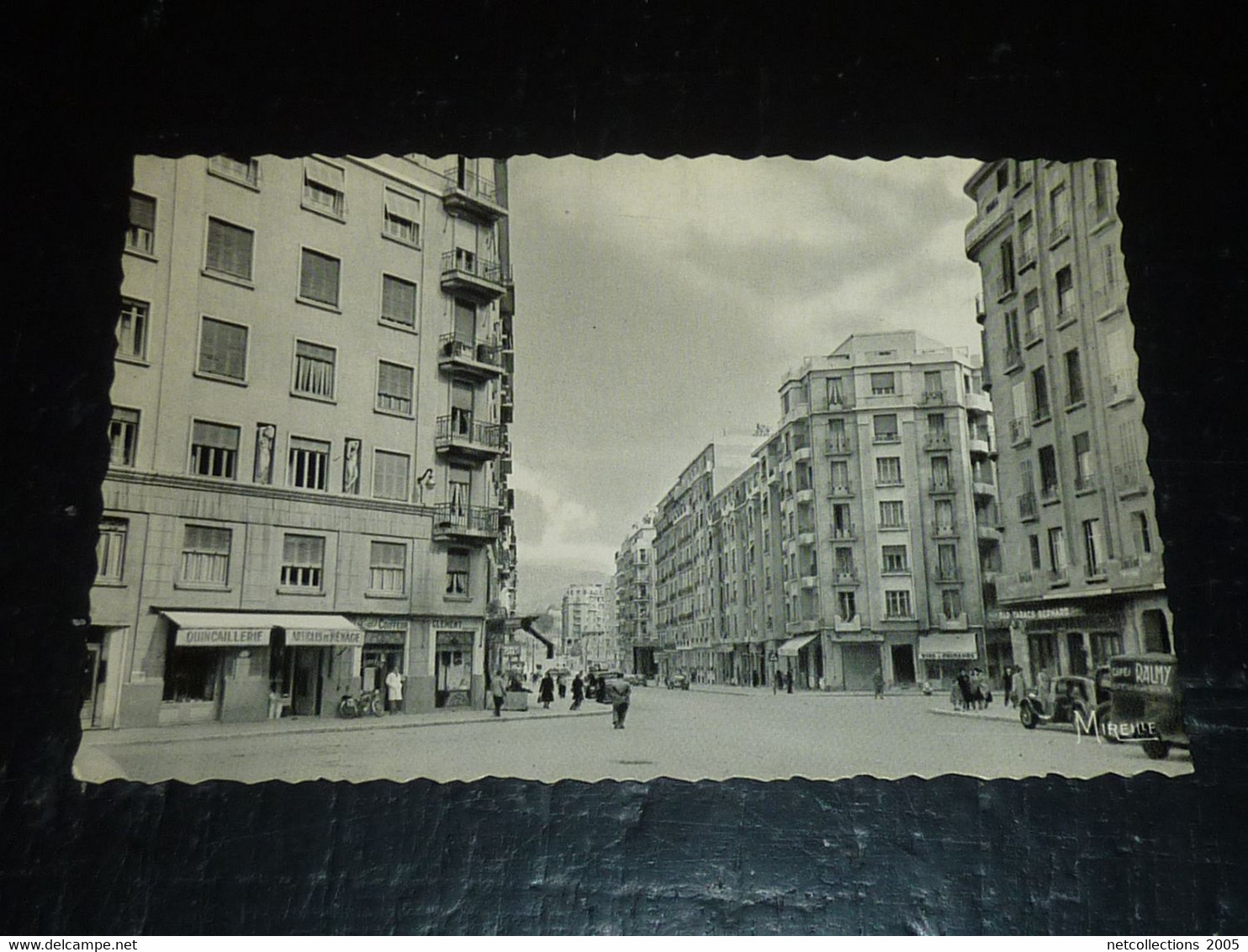 MARSEILLE - PLACE FAYOLLE -  AVENUE MARECHAL FOCH - 640- 13 BOUCHES DU RHONE (BW) - Cinq Avenues, Chave, Blancarde, Chutes Lavies