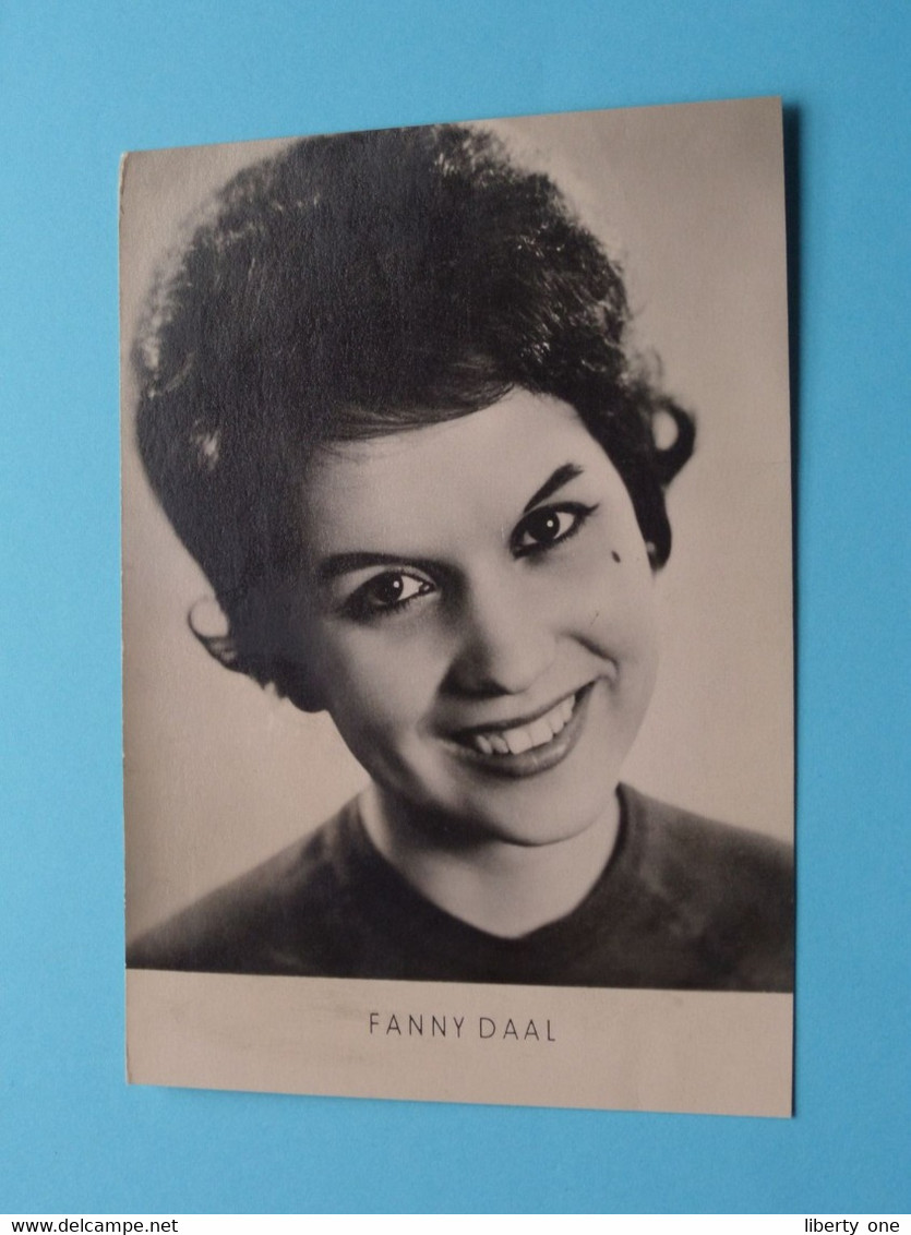 FANNY DAAL ( HO-Foto-Atelier, Plauen ) > ( Voir / Zie Photo ) ! - Entertainers