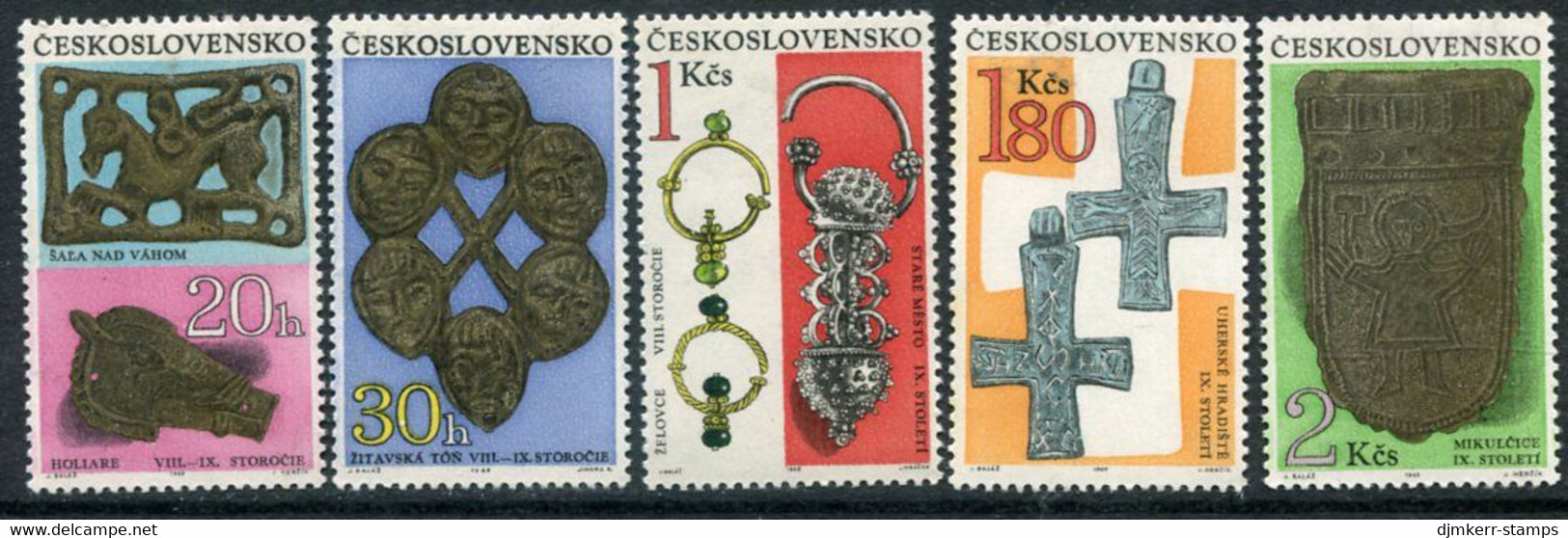CZECHOSLOVAKIA 1969 Archaeology MNH / **  Michel 1898-1902 - Unused Stamps