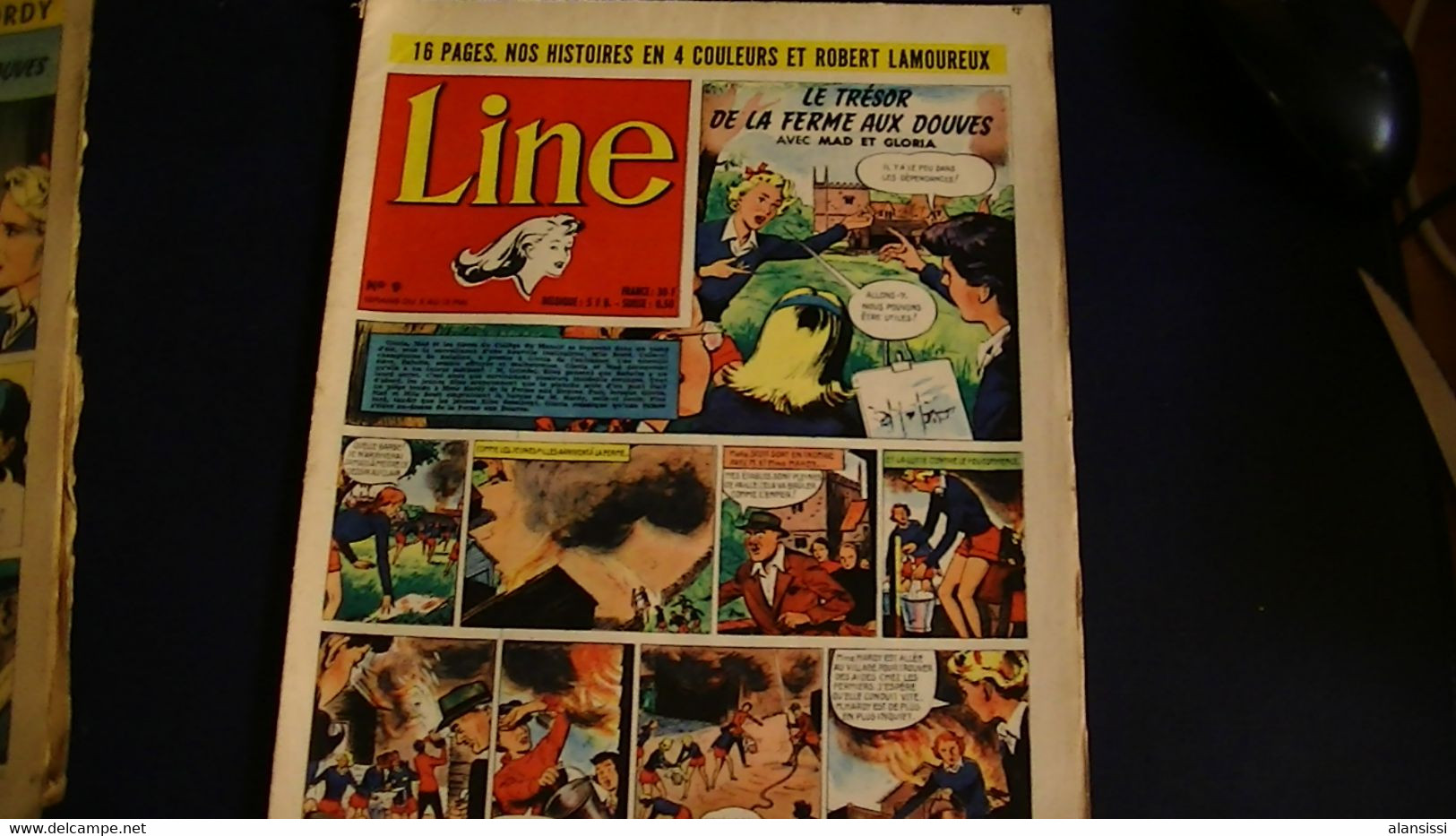 LINE N°  9  Bon état  Mais  Manque Une Vignette Coin Gauche 1955 16 Pages  Grand Format  25 X 31 - Line
