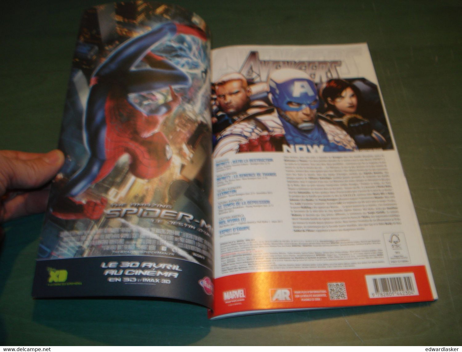 BD AVENGERS N°10 - Panini Comics 2014 - Marvel - Thanos - Comme Neuf - Marvel France