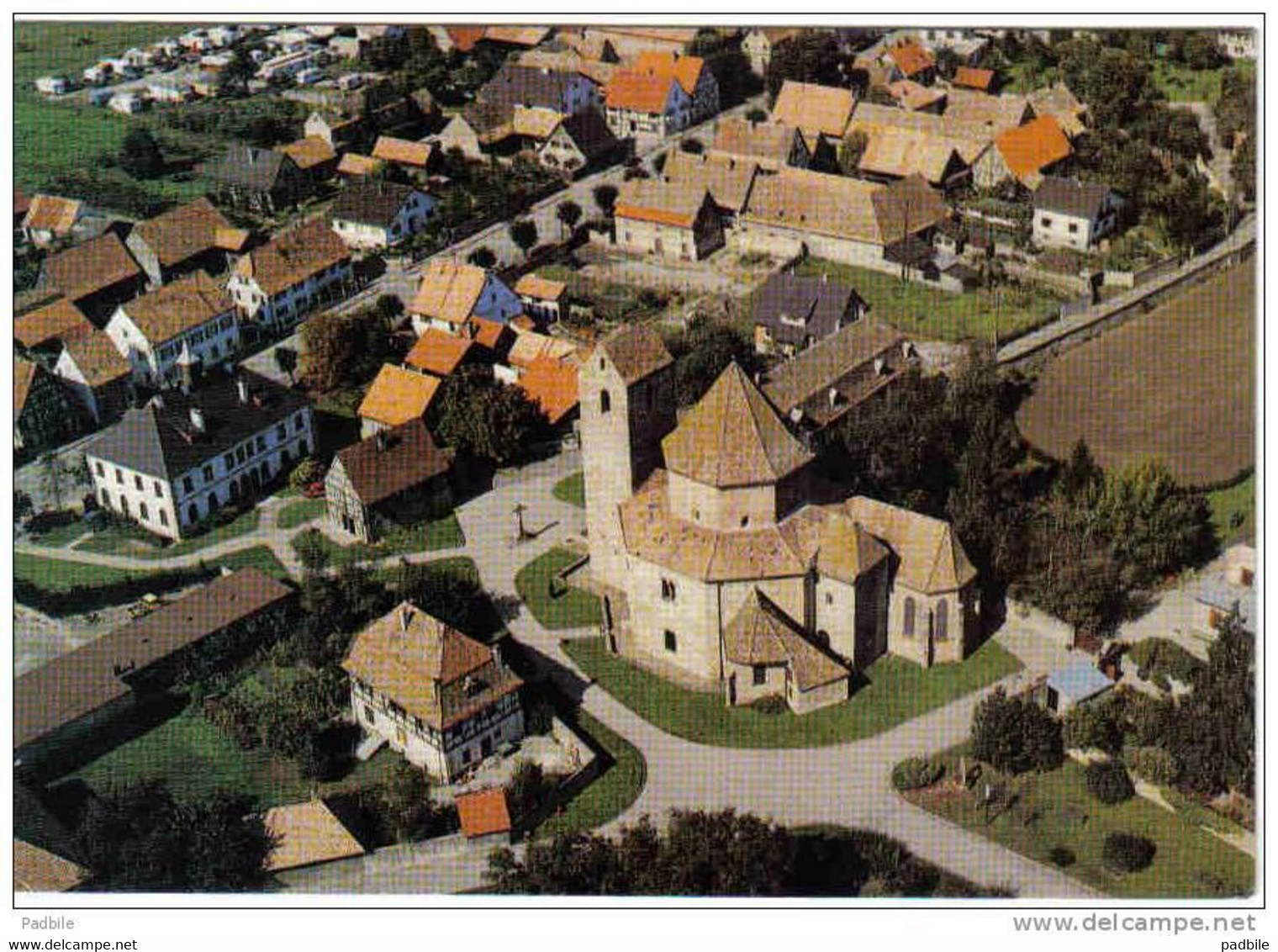 Carte Postale 68. Ottmarsheim  Vue D'avion  Très Beau Plan - Ottmarsheim