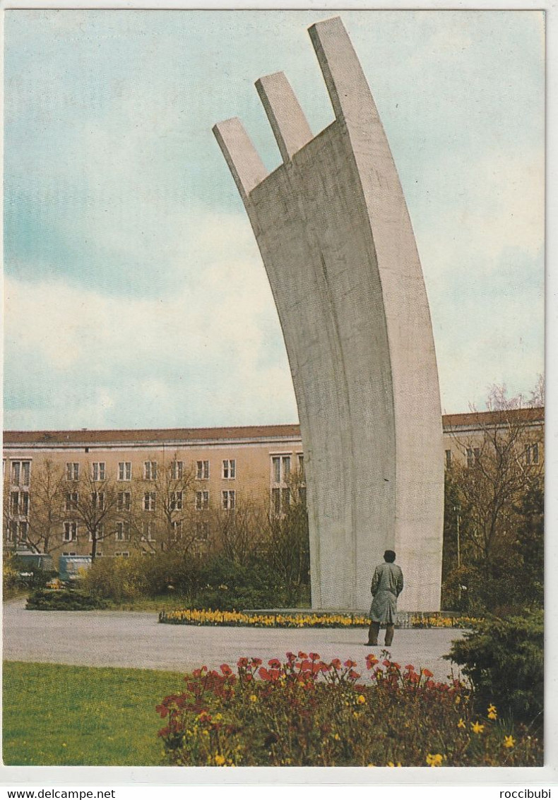 Berlin Tempelhof, Luftbrückendenkmal - Tempelhof