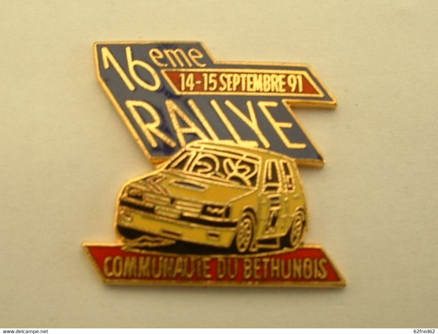 PIN'S  PEUGEOT 205 - 16 éme RALLYE COMMUNAUTE DU BETHUNOIS - Peugeot