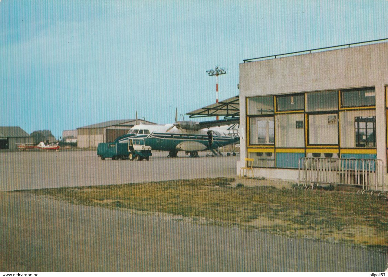 57 - METZ - L'Aéroport   (format 10,5x15) - Metz Campagne