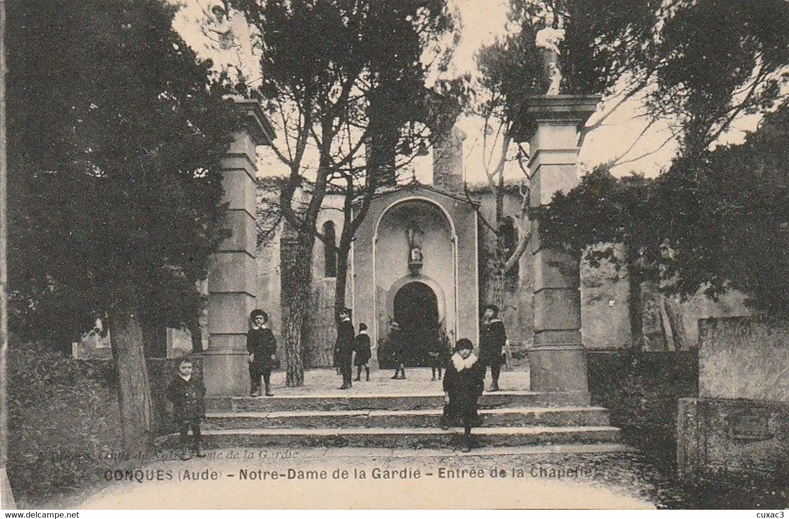 11 - Conques - Notre Dame De La Gardie , Entrée De La Chapelle - Conques Sur Orbiel