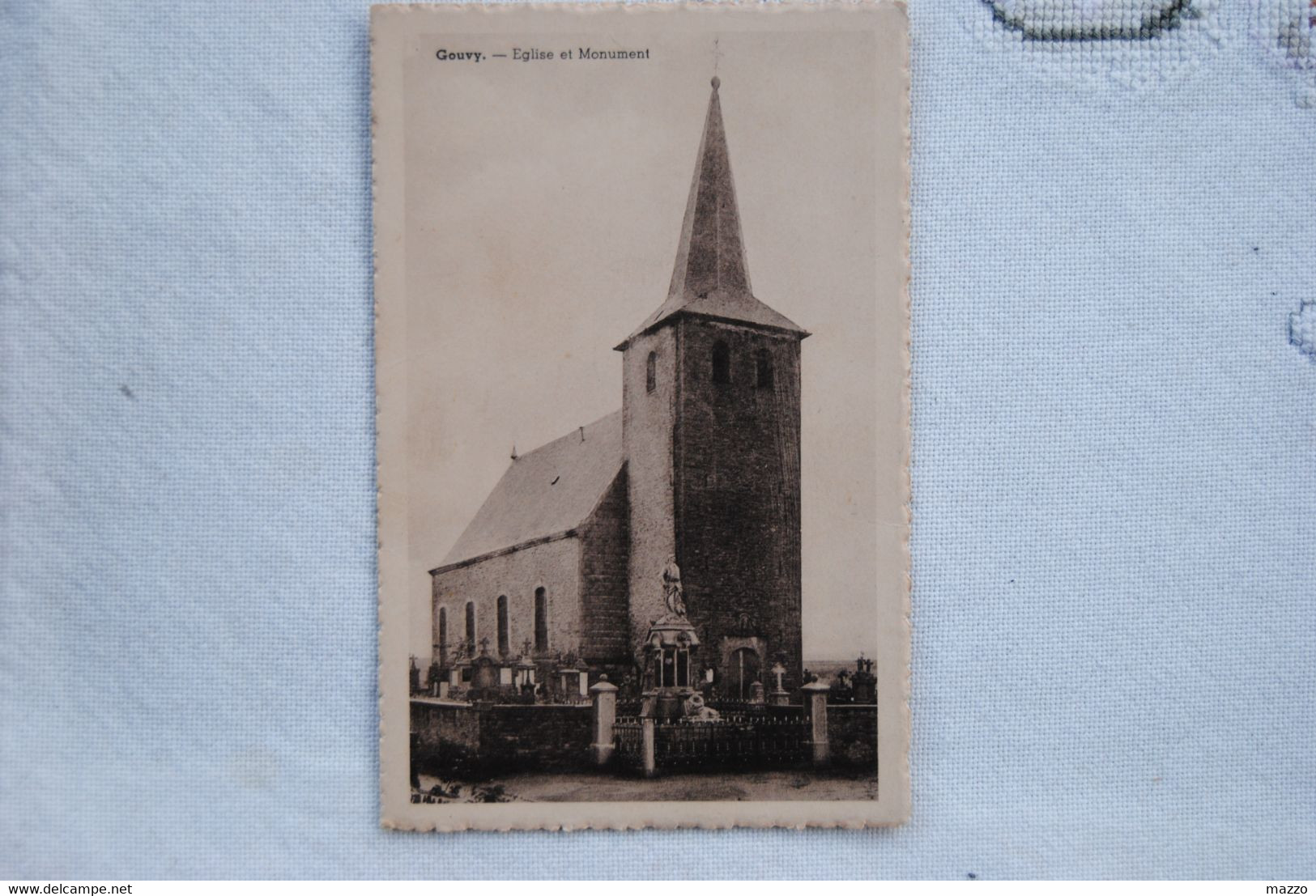 6039/ GOUVY - Eglise Et Monument - Gouvy