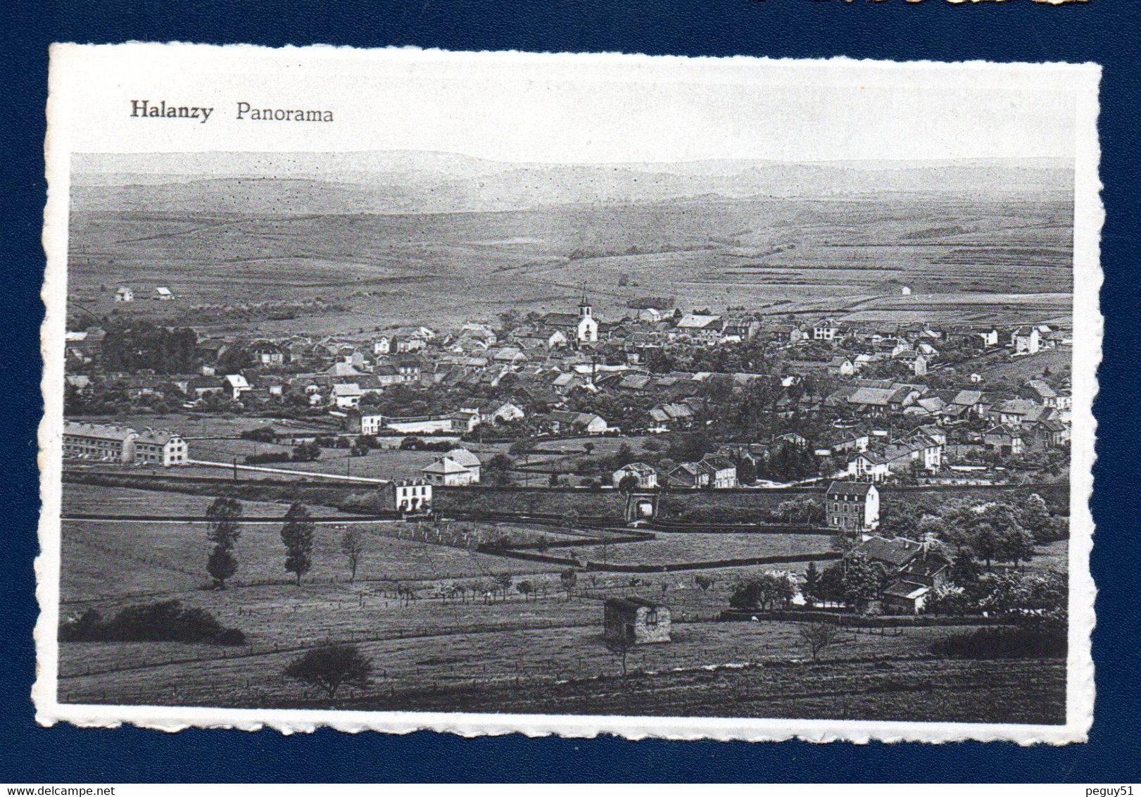 Halanzy (Aubange). Panorama Avec L'église Saint-Rémy - Aubange