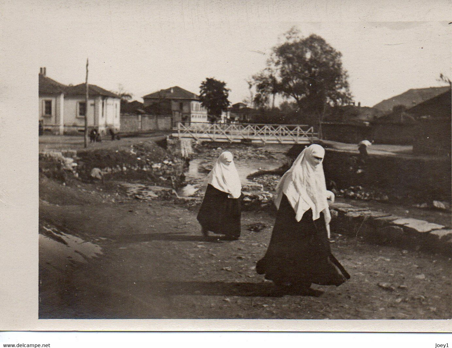 Photo Originale En Macédoine ,femme Voilée, Format 12/9 - Lugares