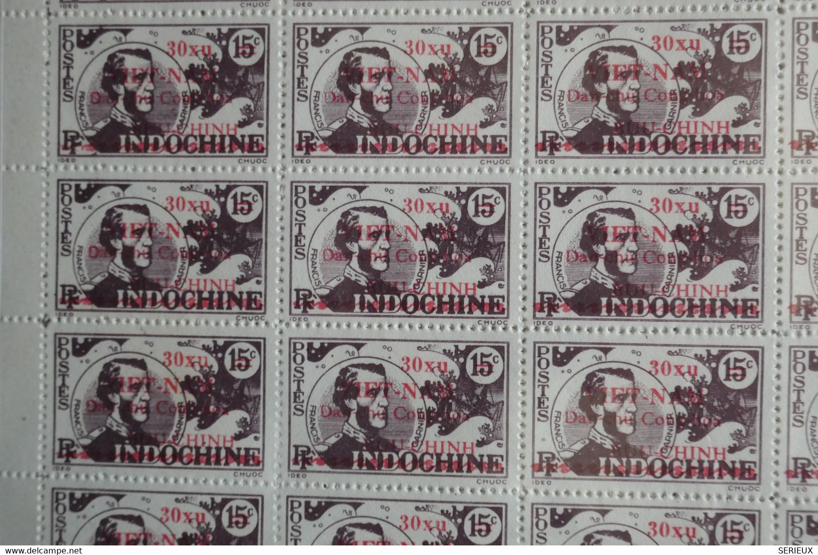 AF12 INDOCHINE  BELLE  FEUILLE    COMPLETE  1945 SURCHARGE ROUGE SUR 15C - Unused Stamps