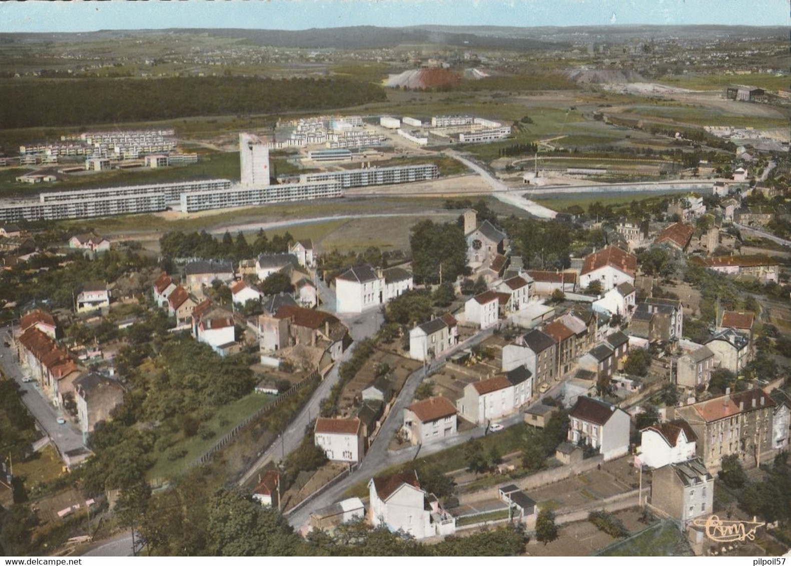 54 - MONT SAINT MARTIN - La Z.U.P Vue Aérienne - Mont Saint Martin