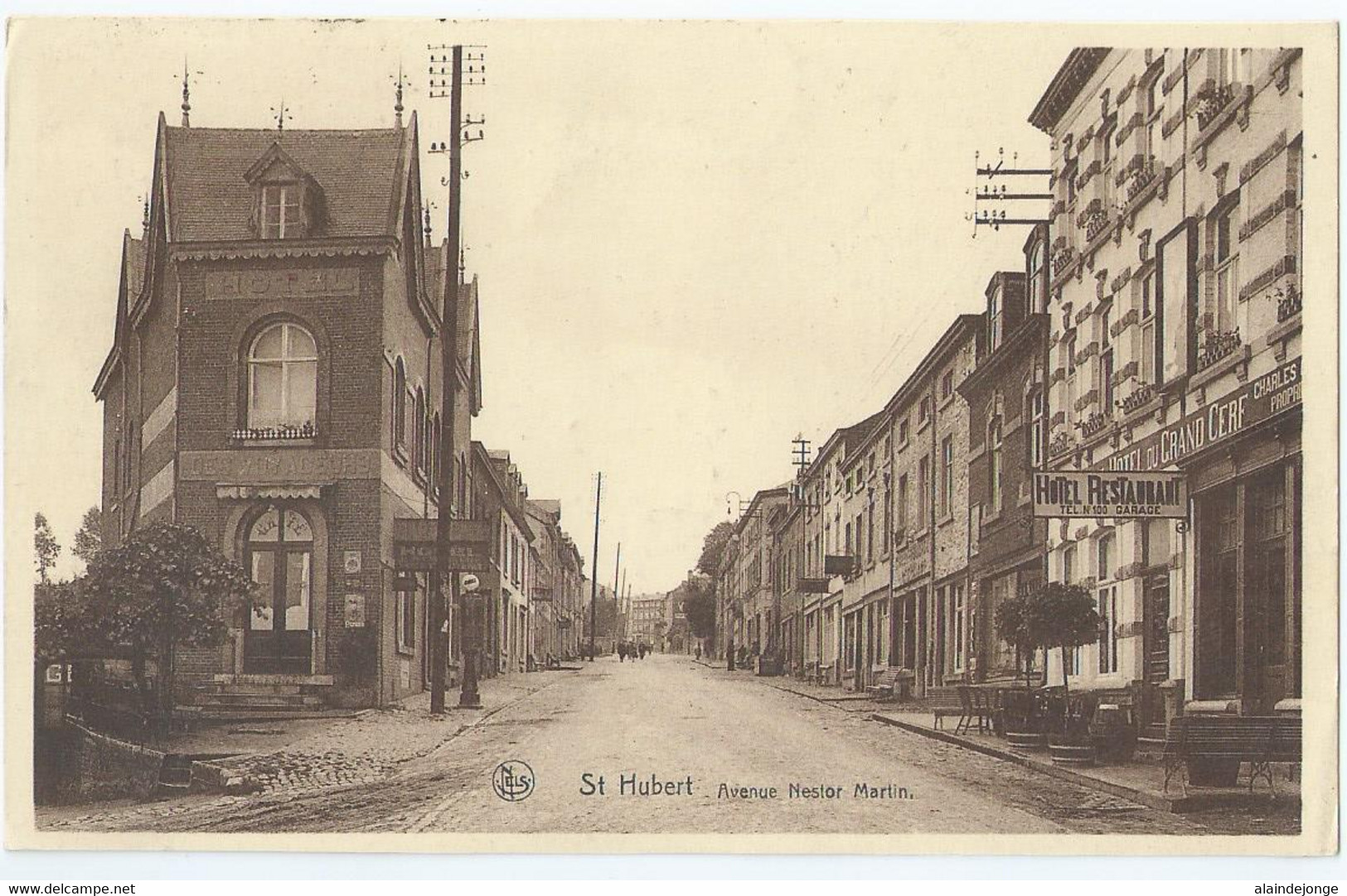 Saint-Hubert - Avenue Nestor Martin - Café Des Voyageurs - Hôtel Du Grand Cerf - 1937 - Saint-Hubert