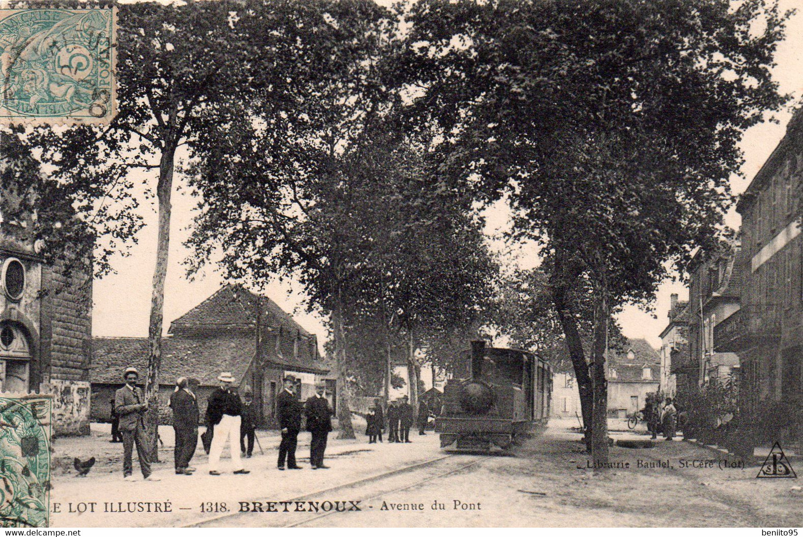 CPA De BRETENOUX - Avenue Du Pont. - Bretenoux