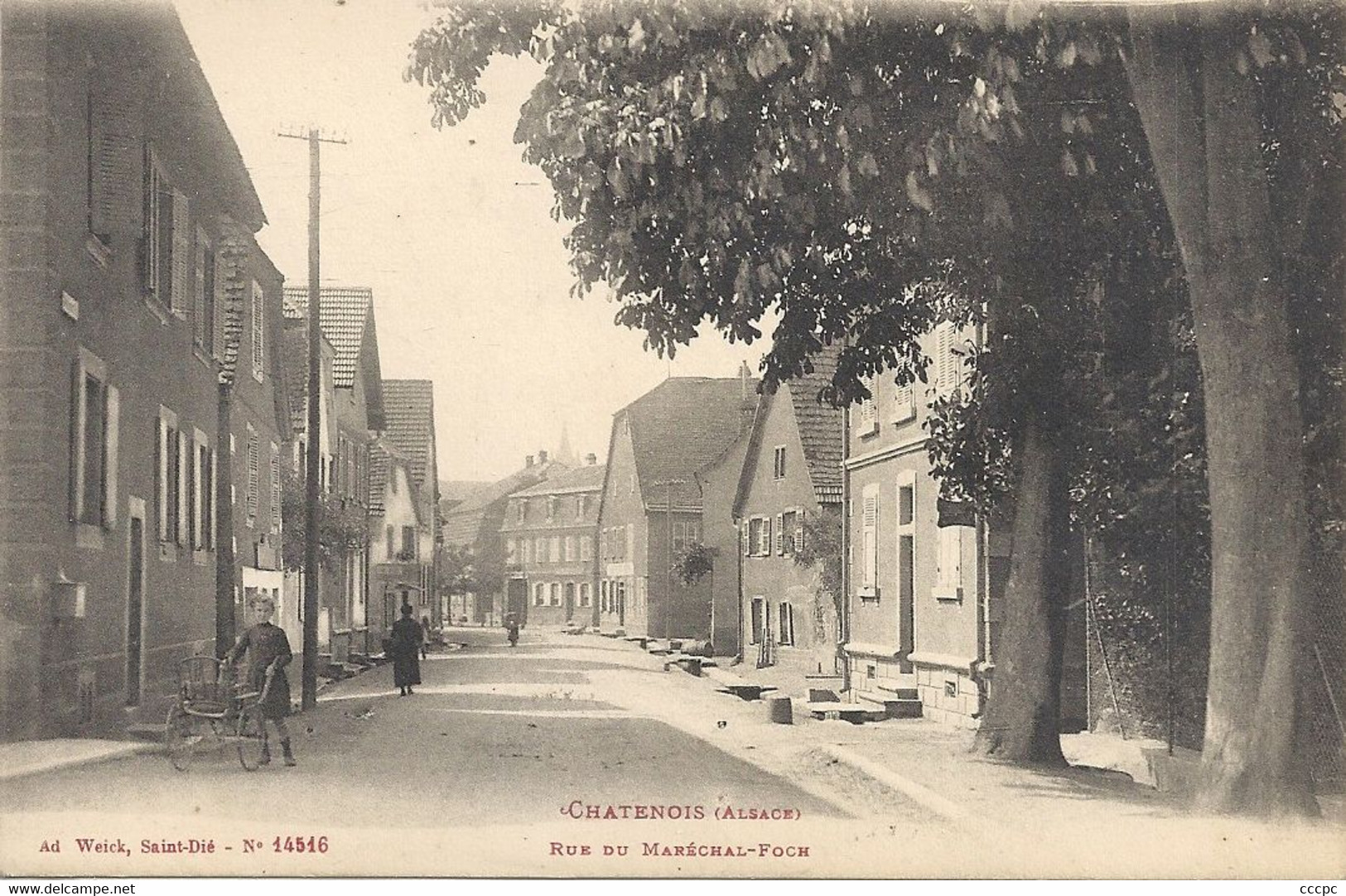 CPA Chatenois Rue Du Maréchal Foch - Chatenois