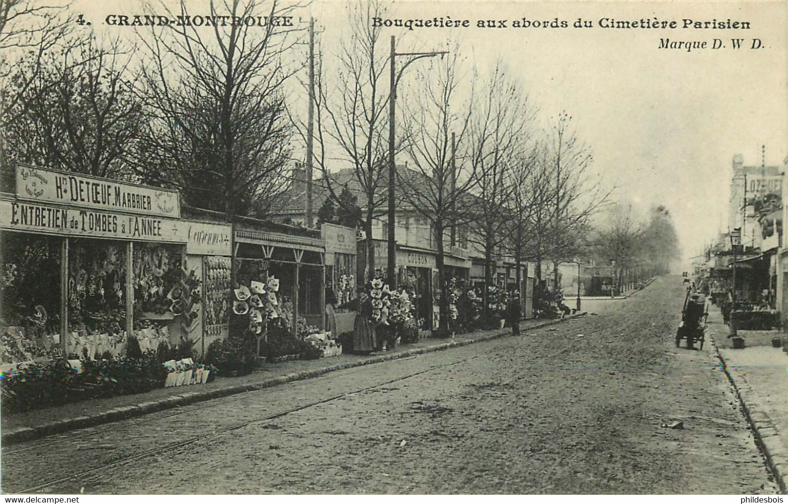 HAUTS DE SEINE  MONTROUGE Bouquetiere Aux Abords Du Cimetiere - Montrouge