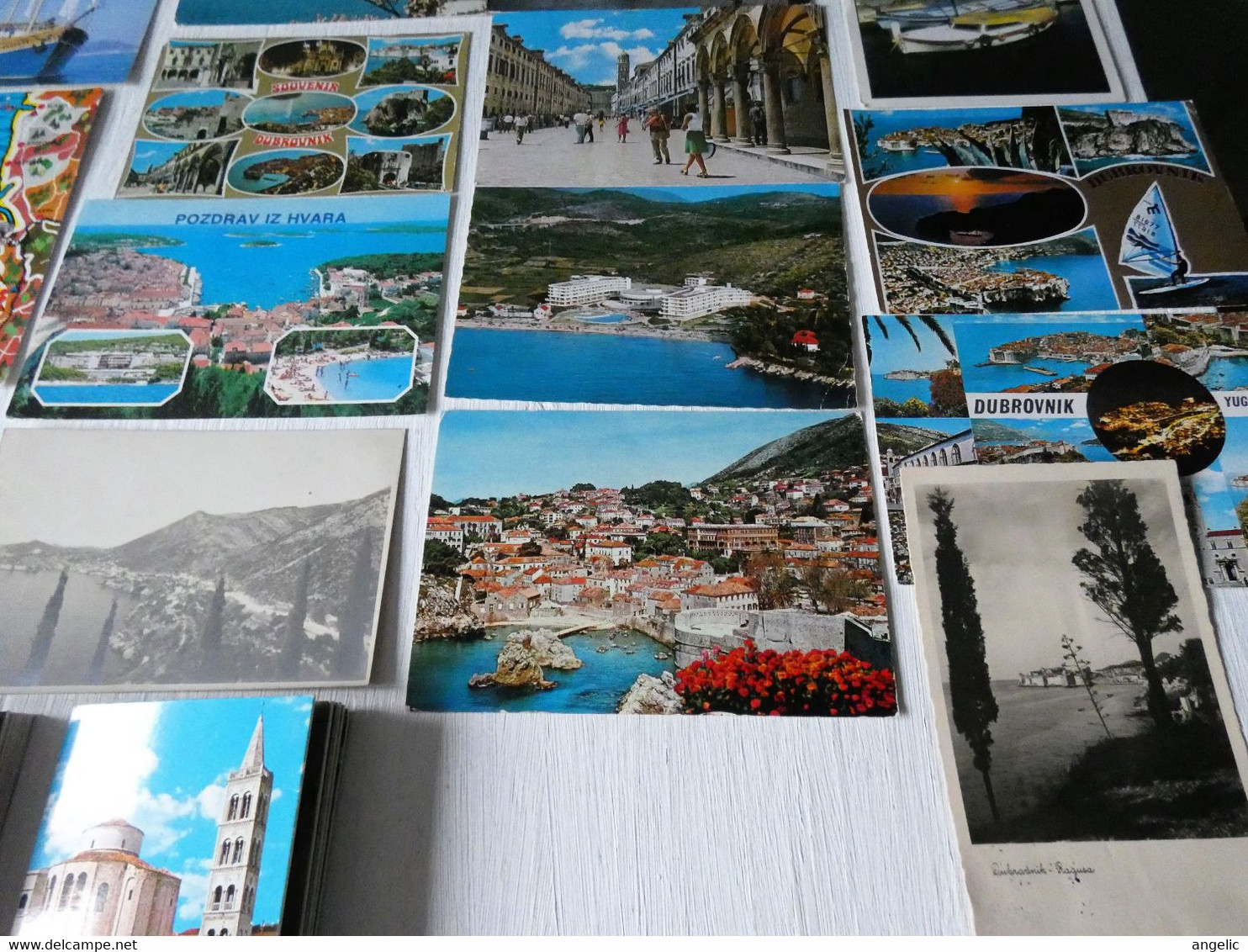 Lot 28 Pk + 2 Carnets Kroatië - 5 - 99 Cartes