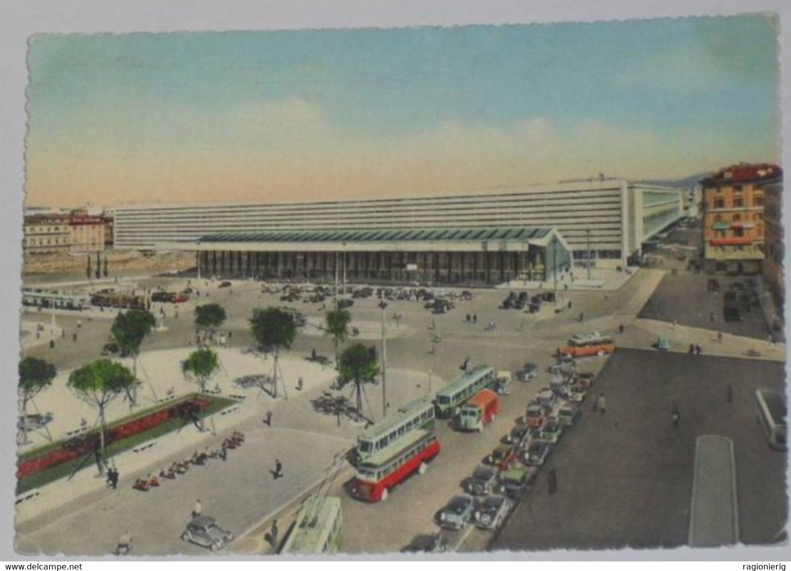 ROMA - Stazione Termini - Corriera / Bus / Autobus - Tram / Filobus - Stazione Ferroviaria - 1957 - Stazione Termini