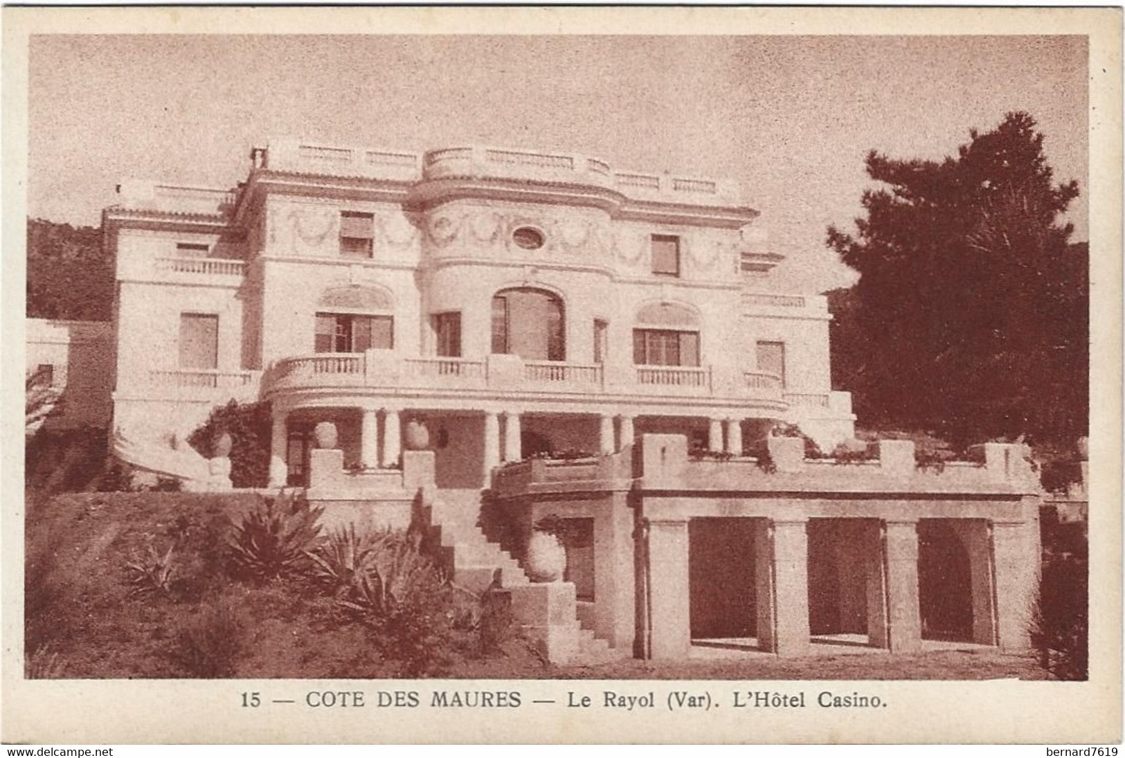 83    Le Rayol   -  L'hotel Casino - Rayol-Canadel-sur-Mer