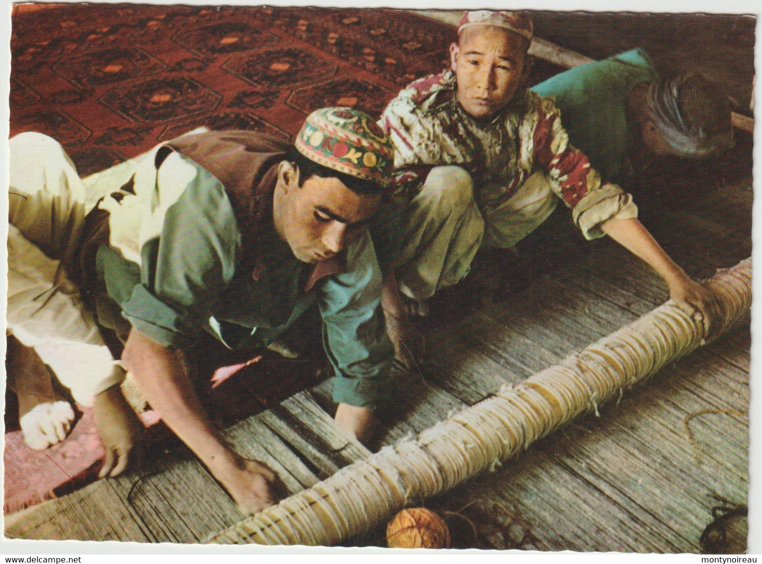 AFGHANISTAN  : Vue  : Aq Chah  Carpet  Worker, - Afghanistan