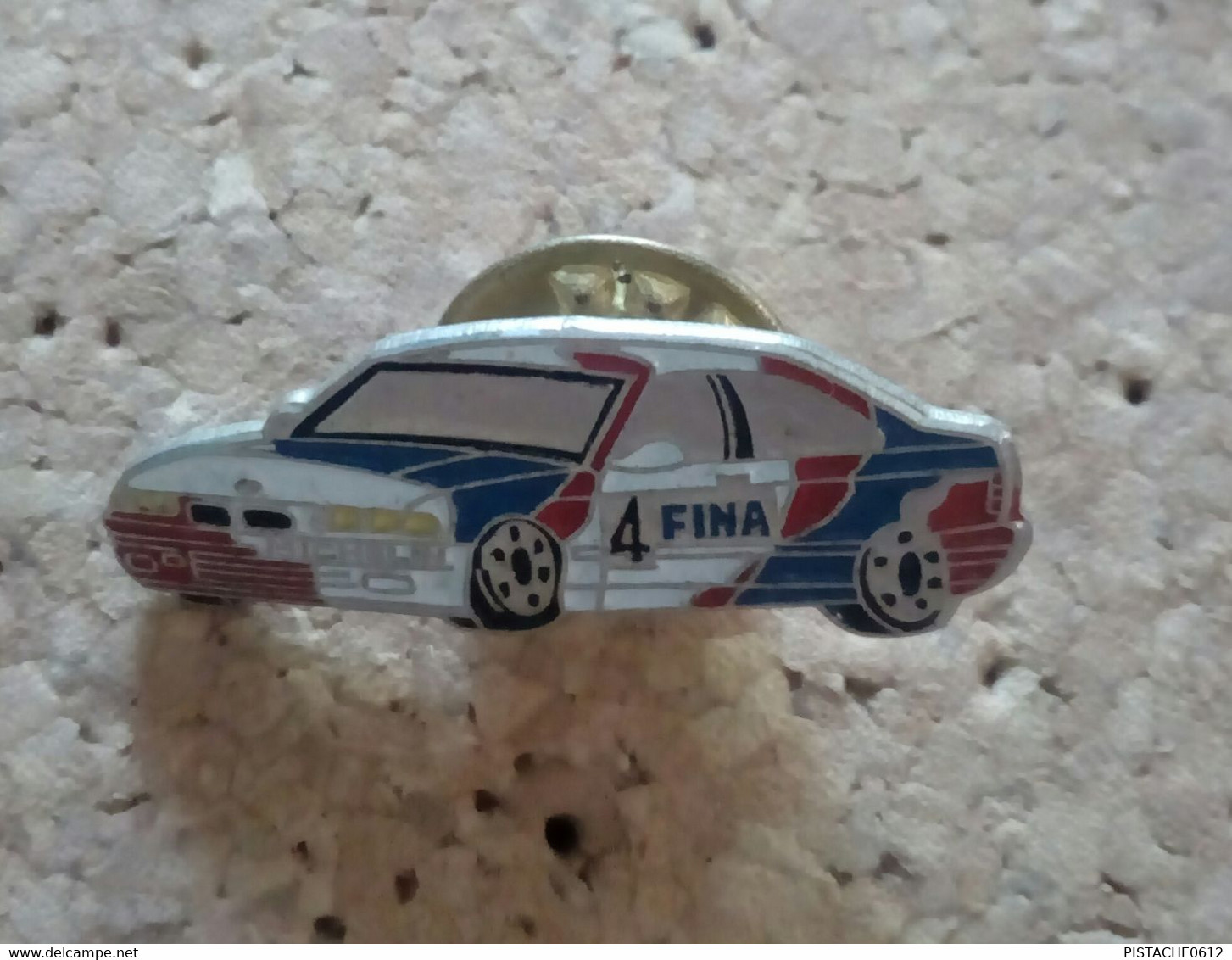 Pin's  BMW Michelin Fina Voiture Auto - BMW