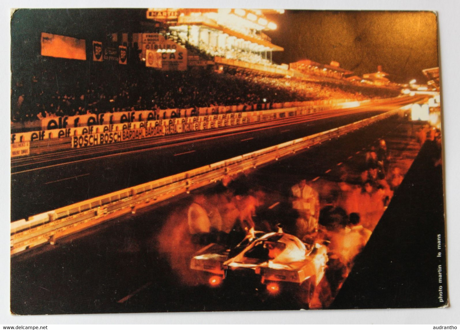 Carte Postale Tampon Les 24 Heures Du Mans 1978 10-11 Juin Mutuelle Du Mans Ravitaillement Des Voitures De Nuit - Le Mans