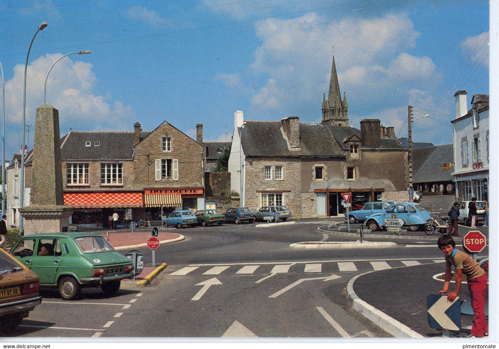 QUESTEMBERT PLACE GOMBAUD MONUMENT D'ALAIN LEGRAND VAINQUEUR DES NORMANDS FLAMME POSTALE 1982 - Questembert