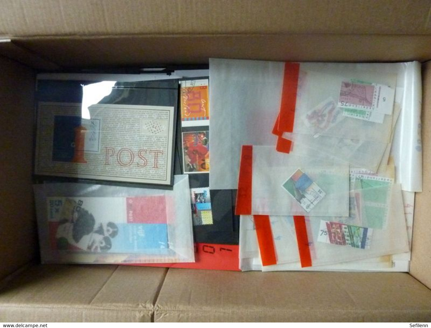 Netherlands/Pays-Bas/Paises-Bajos/Paesi Bassi box stamps/yearsets/M-Sheets/booklets HIGH RETAIL/CAT. VALUE