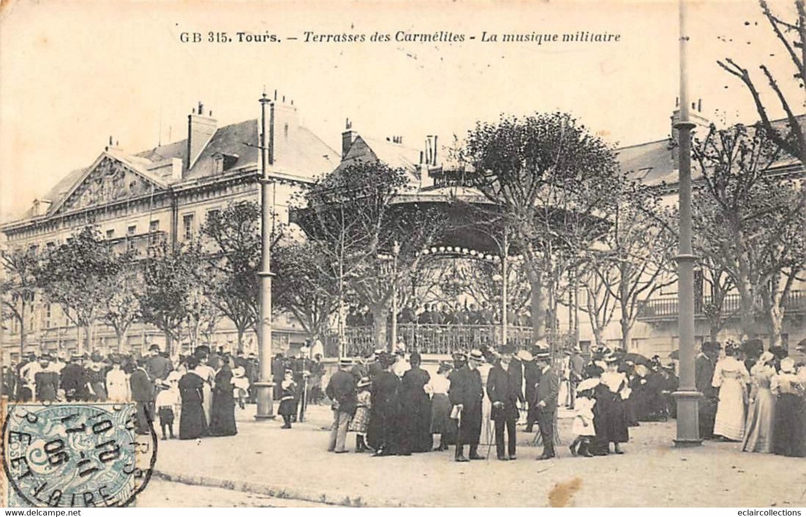 Tours    37        Militaria     Terrasse Des Carmélites.  Kiosque Et  Musique Militaire   (voir Scan) - Tours