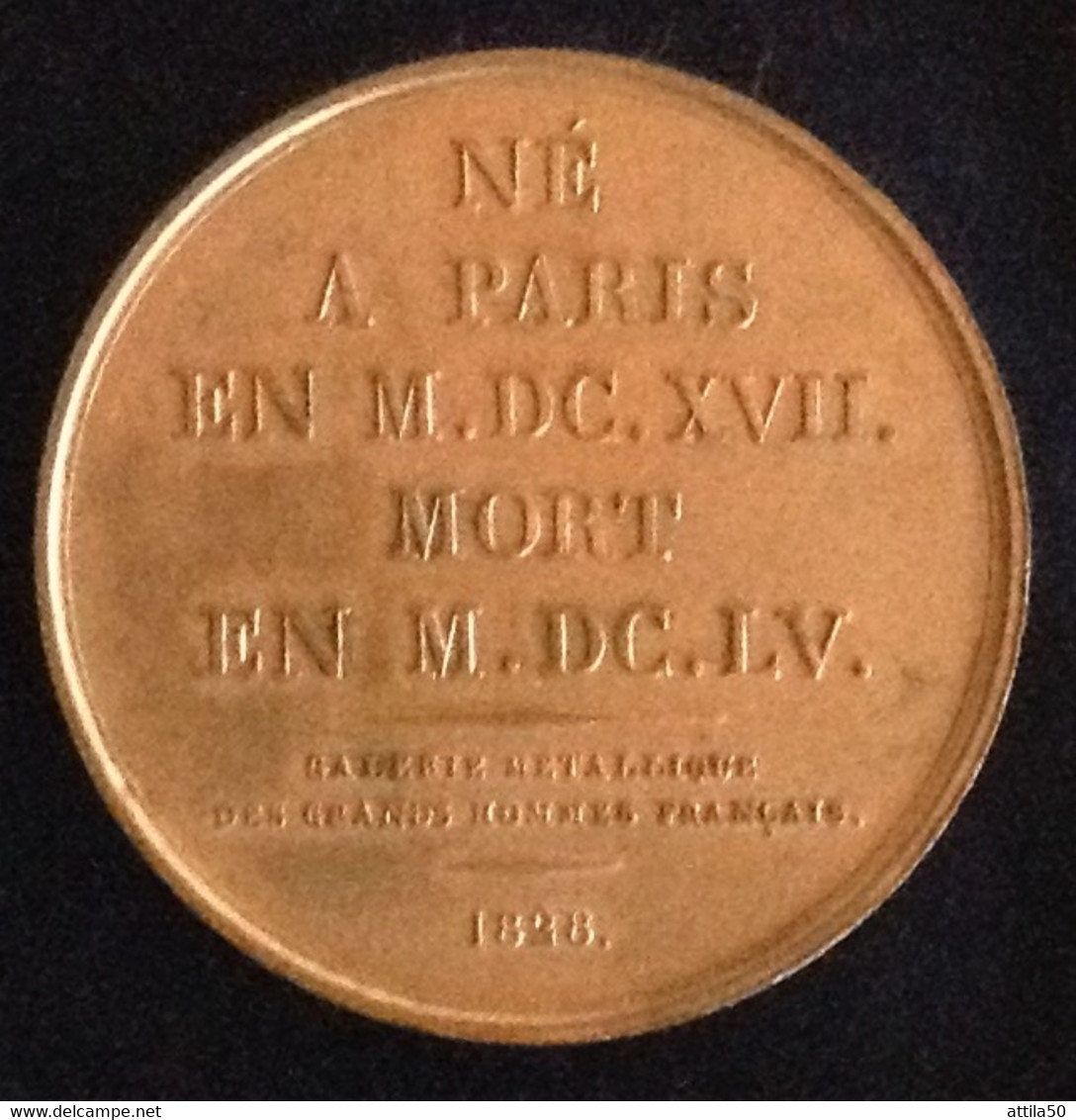 Benigne Bossuet - Medaglia Di Bronzo- Diametro Mm.40,5 - Graveur: Gayrard. 1823. - Monétaires / De Nécessité