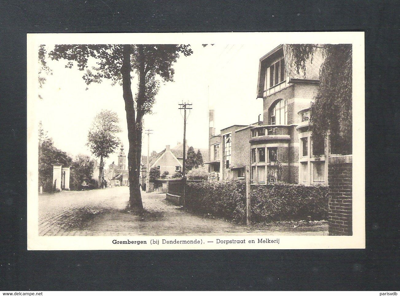 GREMBERGEN (BIJ DENDERMONDE) - DORPSTRAAT EN MELKERIJ  (14.929) - Dendermonde