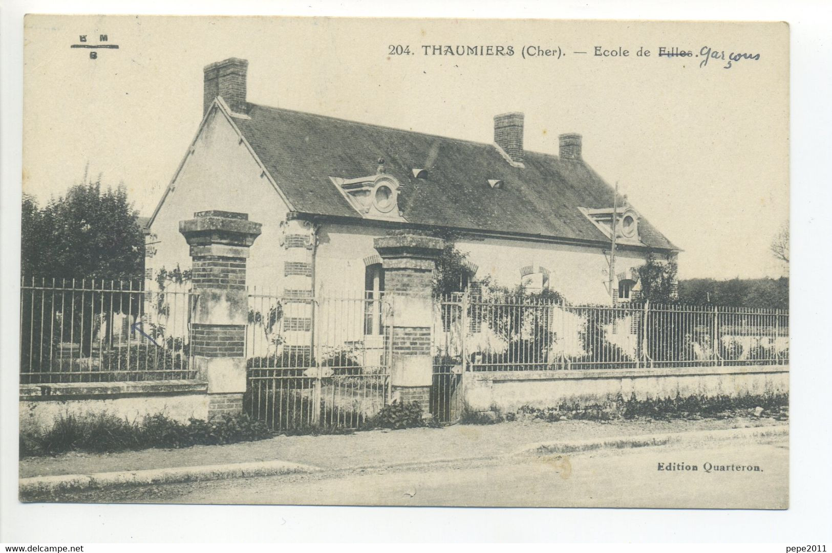 CPA 18 THAUMIERS - Ecole De Garçons (inscrit école De Filles) - Thaumiers