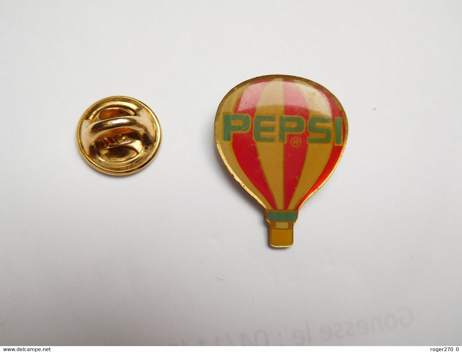 Beau Pin's  , Montgolfière , Coca Cola , Pepsi , époxy - Montgolfières